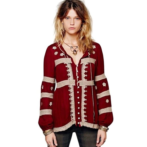 Free People Iris Cranberry Cream Crochet Wood Bead Detail Bohemian Top Size M - Picture 5 of 13